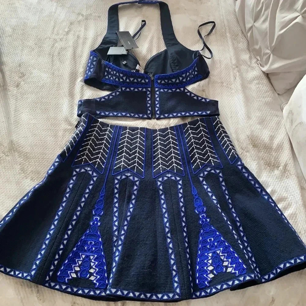 BCBG Mazxaria Katrin Top and Skirt - Picture 9 of 11